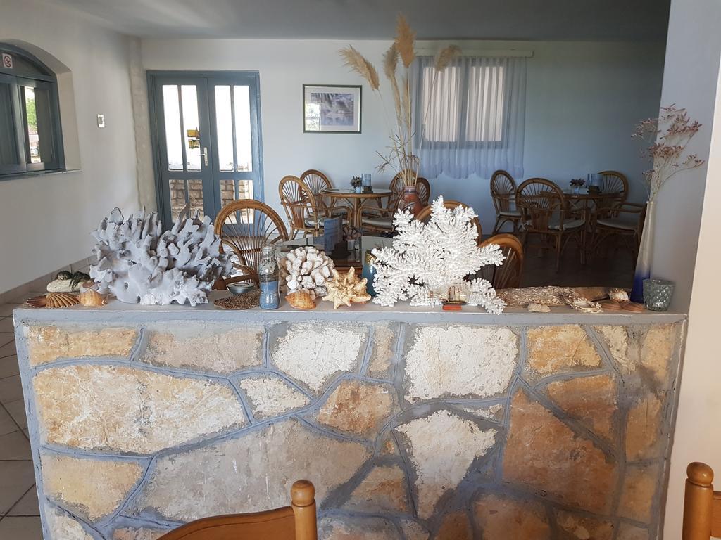 Bed And Breakfast Miramar Starigrad Exterior photo